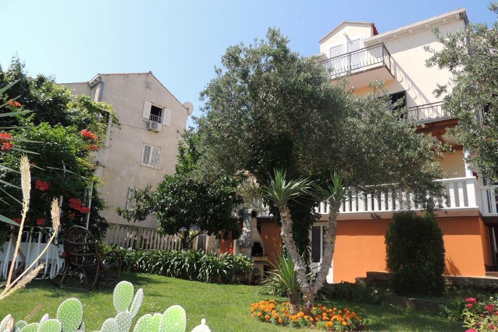 Apartments Travarevic ドゥブロブニク エクステリア 写真
